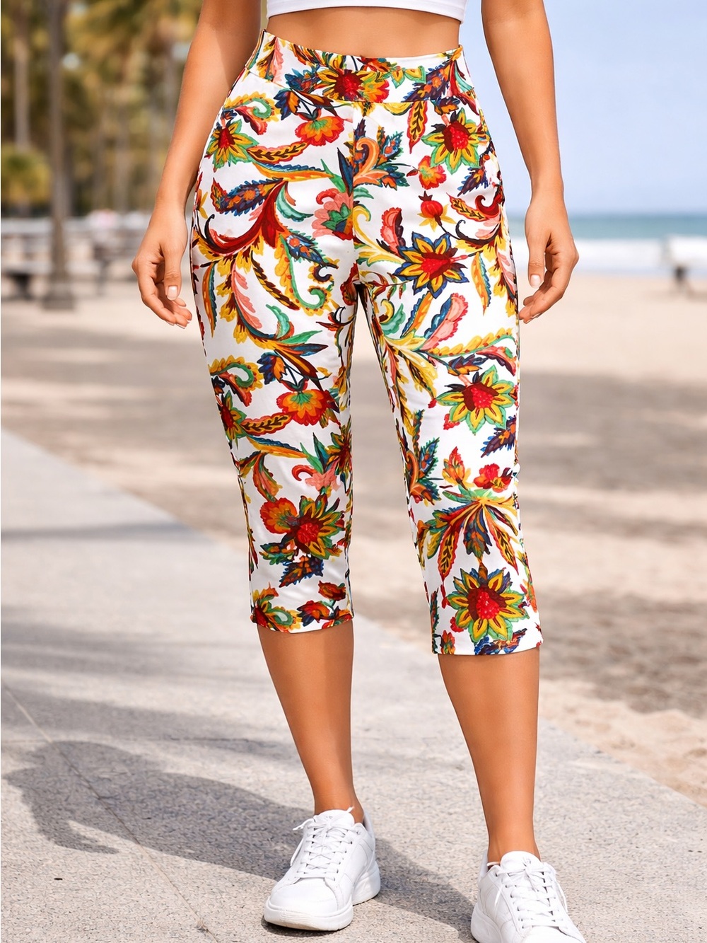 Zac & Rachel White Floral Print Capri Pants - Multi